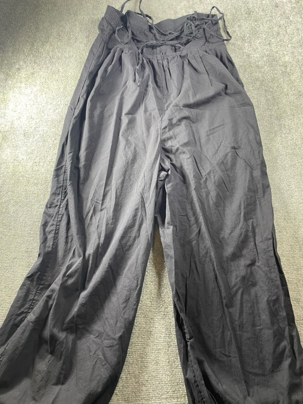 Urban Outfitters Black Wide-Leg Jumpsuit - Picture 11 of 11